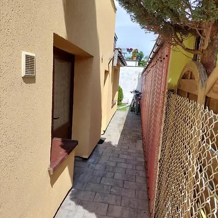 Pokoje Goscinne Zacisze Rowy  Exterior photo