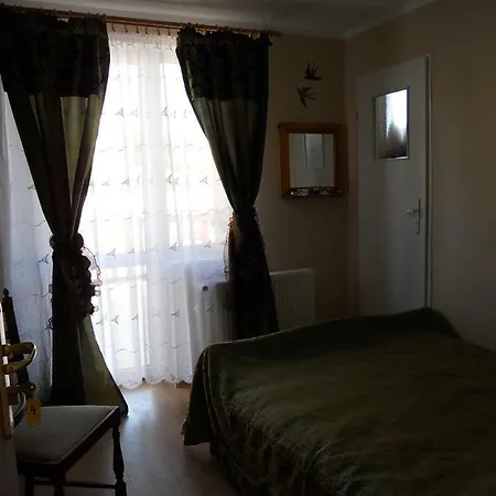 Pokoje Goscinne Zacisze Rowy  Exterior photo